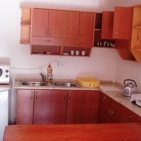 Petra Apartmanok Velem Exterior photo